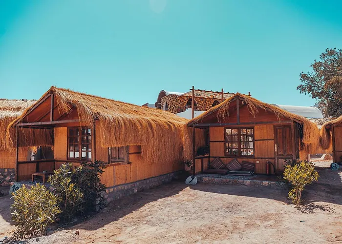 Paradise Sweir Szálloda Nuweiba`
