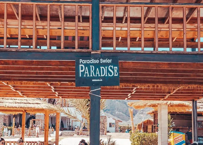 Szálloda Paradise Sweir 3*
